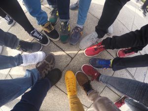 feet-696252_1920